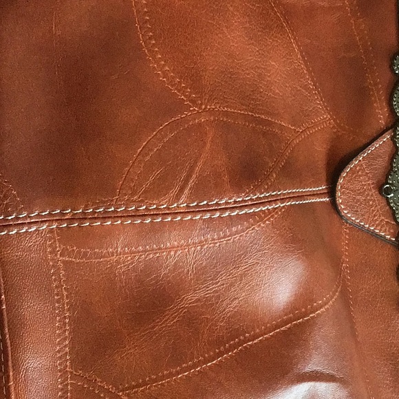 NEW Brown Shoulder Handbag with Accented Metal Closure - Picture 7 of 7